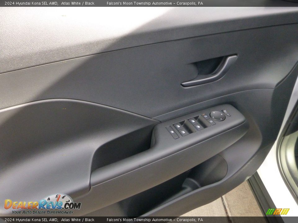 Door Panel of 2024 Hyundai Kona SEL AWD Photo #14