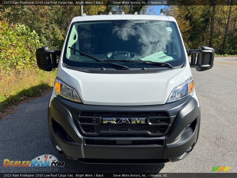 2023 Ram ProMaster 1500 Low Roof Cargo Van Bright White / Black Photo #3