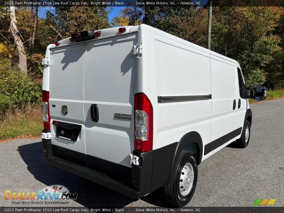 2023 Ram ProMaster 1500 Low Roof Cargo Van Bright White / Black Photo #6