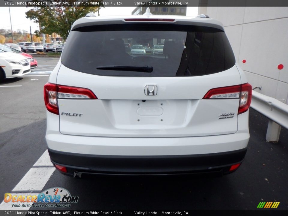 2021 Honda Pilot Special Edition AWD Platinum White Pearl / Black Photo #7