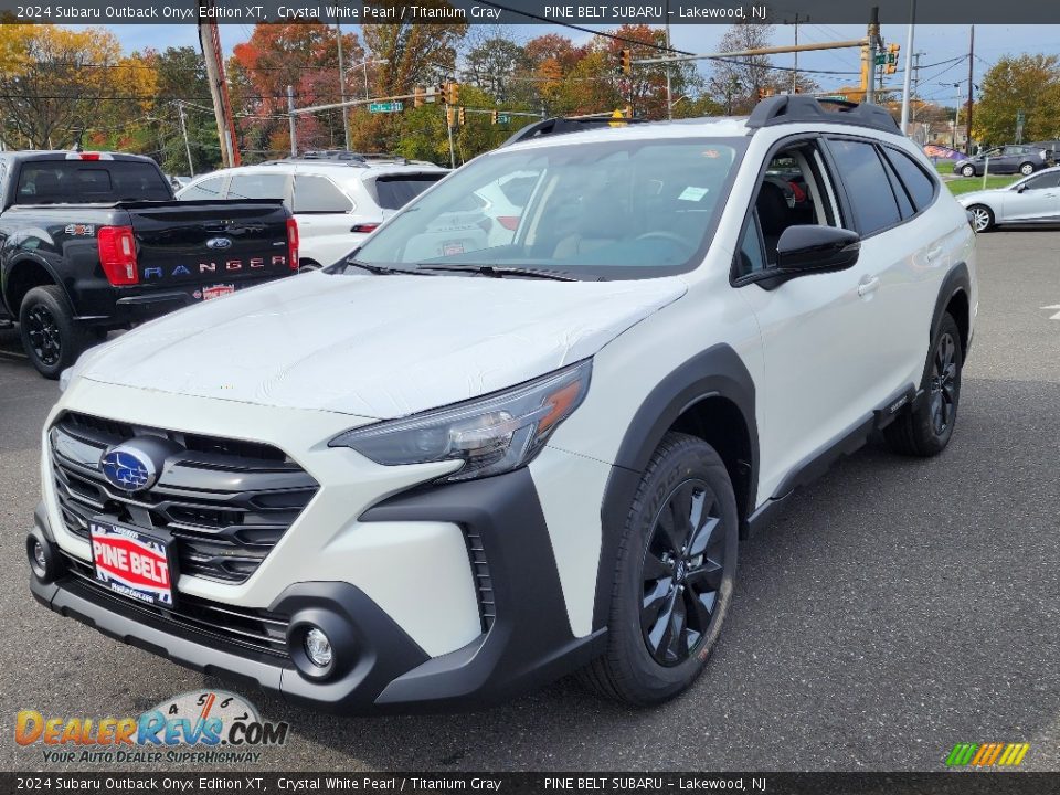 Front 3/4 View of 2024 Subaru Outback Onyx Edition XT Photo #1