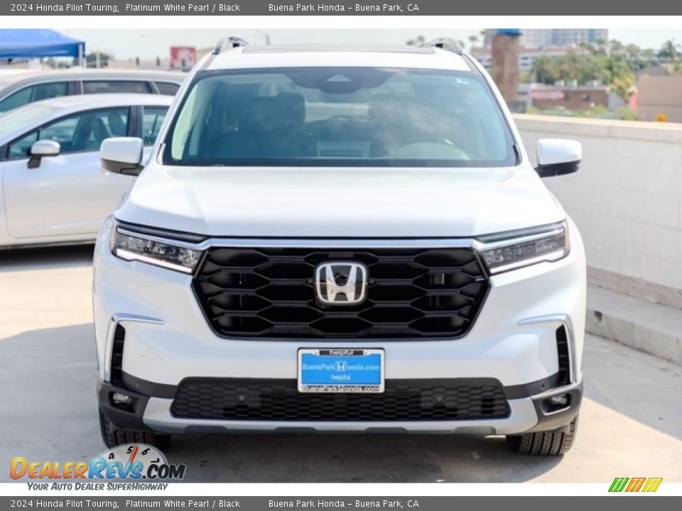 Platinum White Pearl 2024 Honda Pilot Touring Photo #3