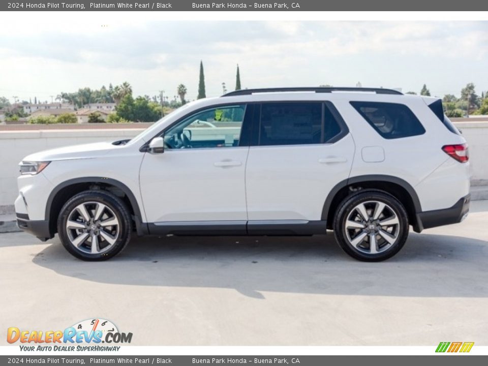 Platinum White Pearl 2024 Honda Pilot Touring Photo #4