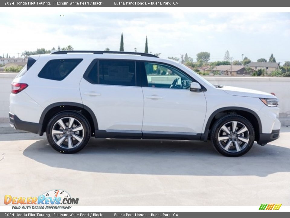 Platinum White Pearl 2024 Honda Pilot Touring Photo #6