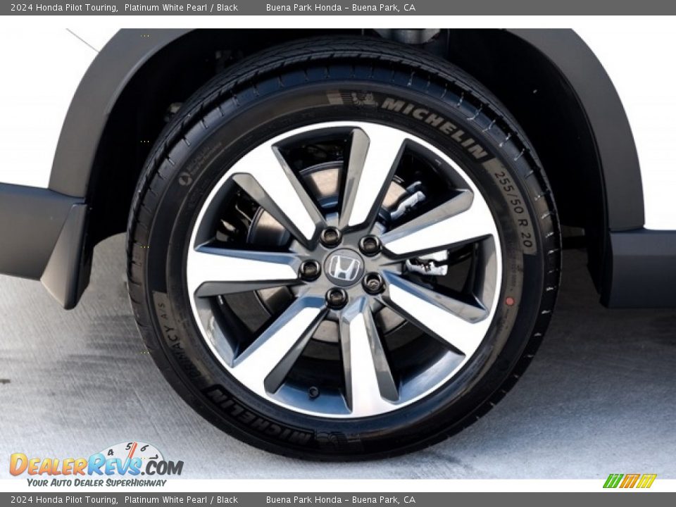 2024 Honda Pilot Touring Wheel Photo #10