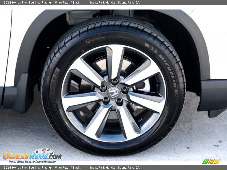 2024 Honda Pilot Touring Wheel Photo #11