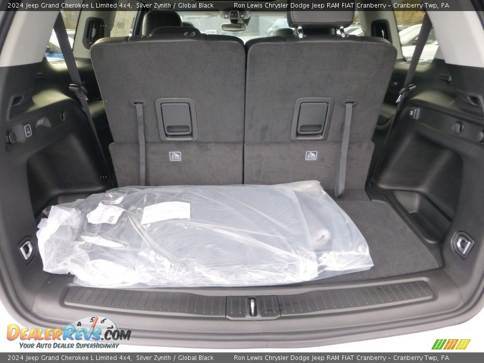 2024 Jeep Grand Cherokee L Limited 4x4 Trunk Photo #5