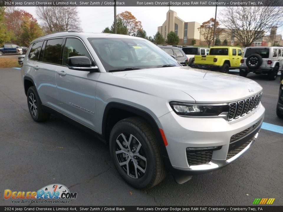 Front 3/4 View of 2024 Jeep Grand Cherokee L Limited 4x4 Photo #7