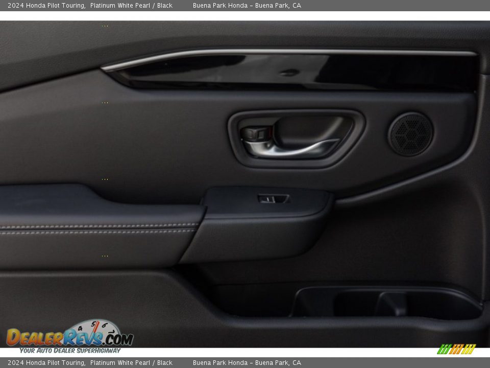 Door Panel of 2024 Honda Pilot Touring Photo #35