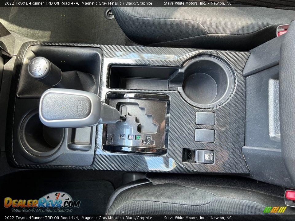 2022 Toyota 4Runner TRD Off Road 4x4 Shifter Photo #23