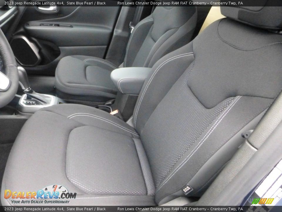 Front Seat of 2023 Jeep Renegade Latitude 4x4 Photo #11