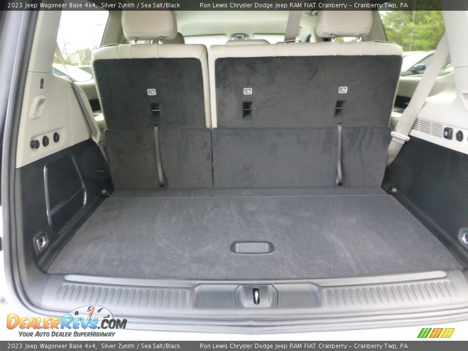 2023 Jeep Wagoneer Base 4x4 Trunk Photo #5