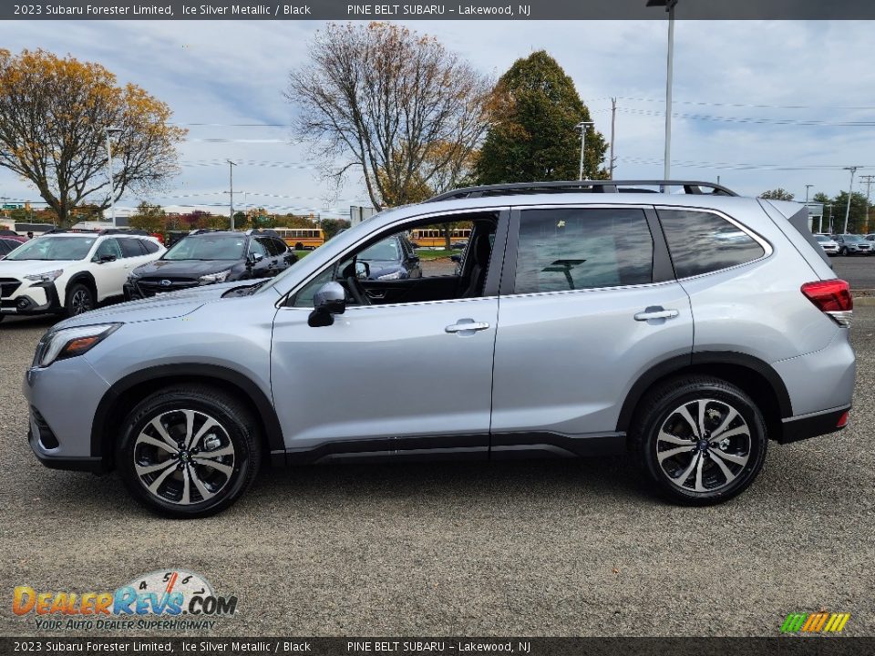 Ice Silver Metallic 2023 Subaru Forester Limited Photo #3