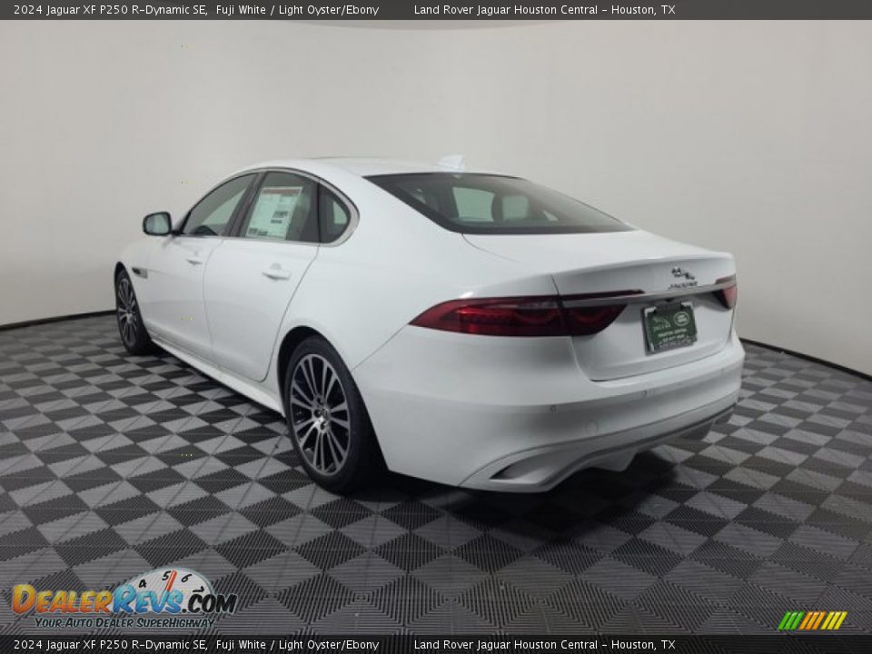 2024 Jaguar XF P250 R-Dynamic SE Fuji White / Light Oyster/Ebony Photo #10