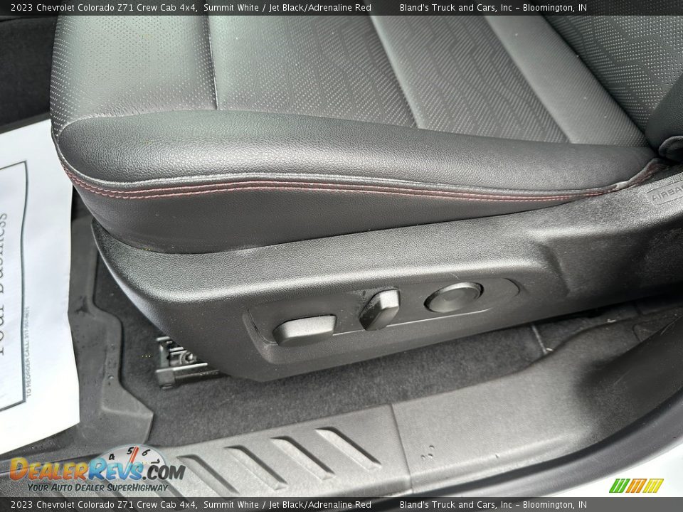 Front Seat of 2023 Chevrolet Colorado Z71 Crew Cab 4x4 Photo #12