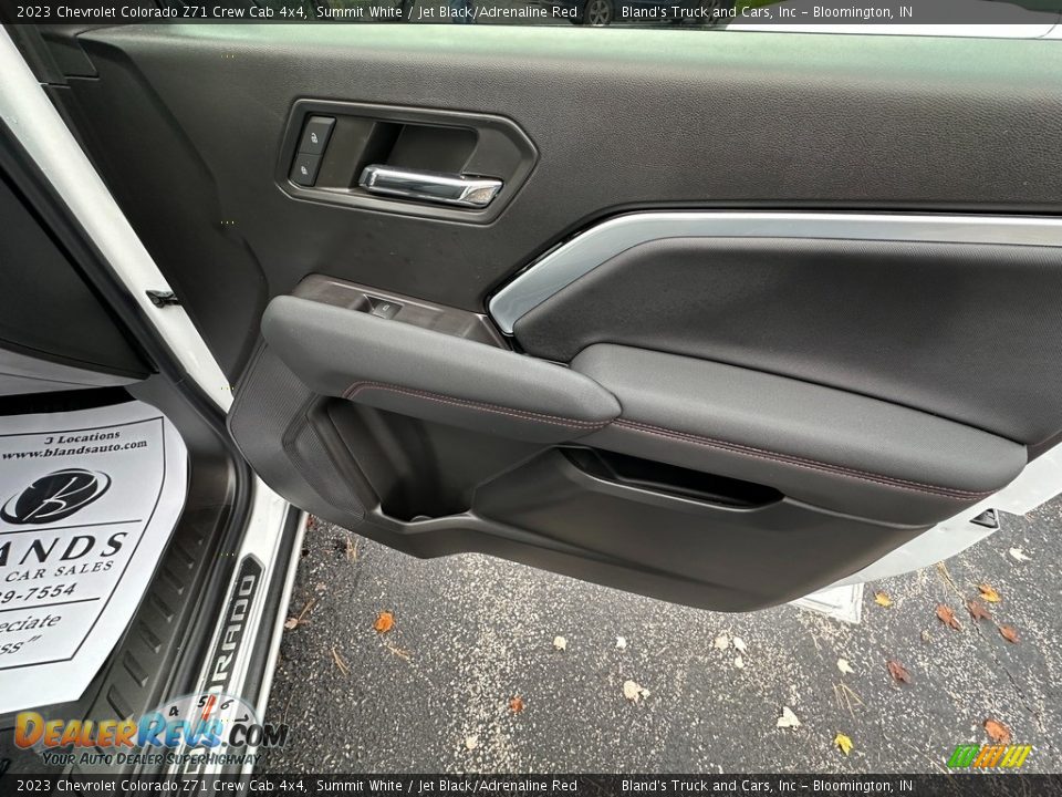 Door Panel of 2023 Chevrolet Colorado Z71 Crew Cab 4x4 Photo #32