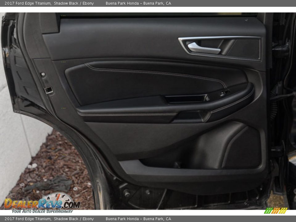Door Panel of 2017 Ford Edge Titanium Photo #28