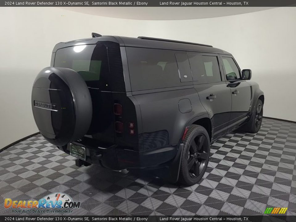 2024 Land Rover Defender 130 X-Dynamic SE Santorini Black Metallic / Ebony Photo #2