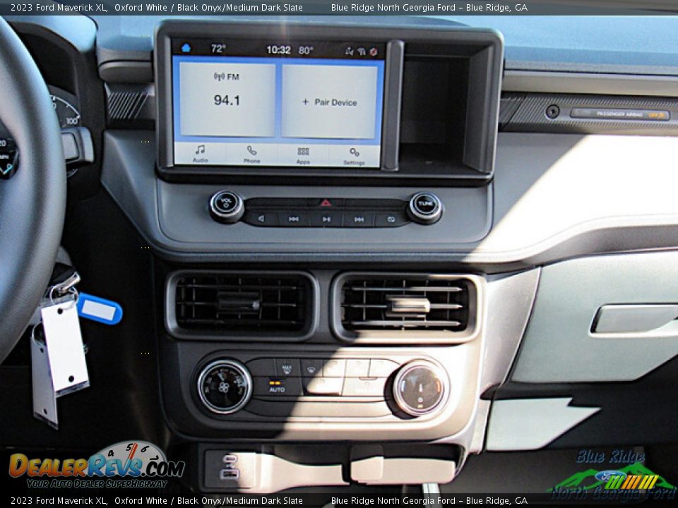 Controls of 2023 Ford Maverick XL Photo #17