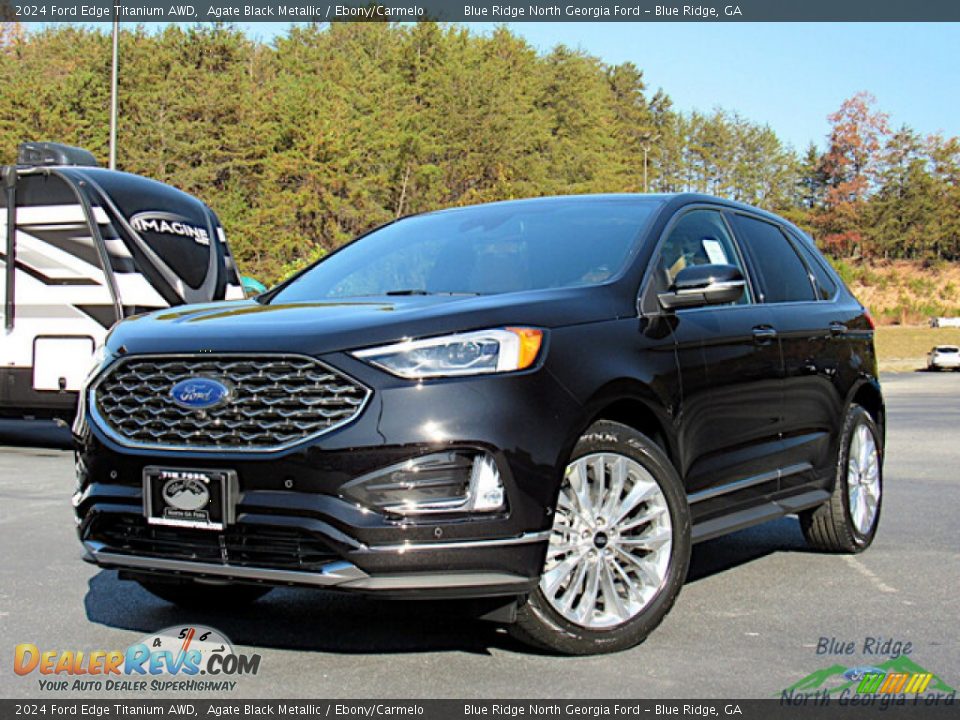 Front 3/4 View of 2024 Ford Edge Titanium AWD Photo #1