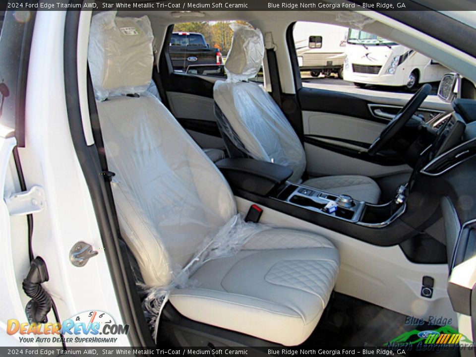 Front Seat of 2024 Ford Edge Titanium AWD Photo #12