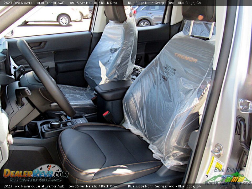 Front Seat of 2023 Ford Maverick Lariat Tremor AWD Photo #11