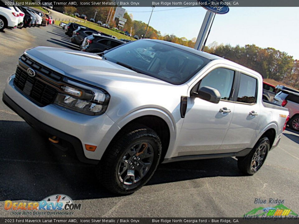 2023 Ford Maverick Lariat Tremor AWD Iconic Silver Metallic / Black Onyx Photo #25