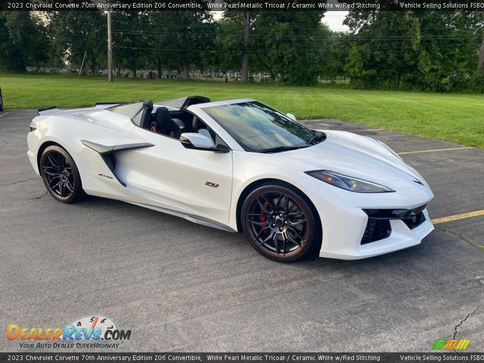Front 3/4 View of 2023 Chevrolet Corvette 70th Anniversary Edition Z06 Convertible Photo #10