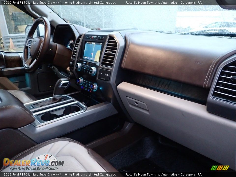 Dashboard of 2019 Ford F150 Limited SuperCrew 4x4 Photo #11