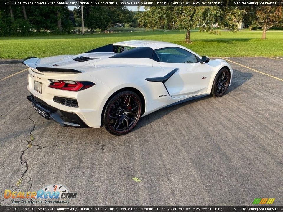 White Pearl Metallic Tricoat 2023 Chevrolet Corvette 70th Anniversary Edition Z06 Convertible Photo #17