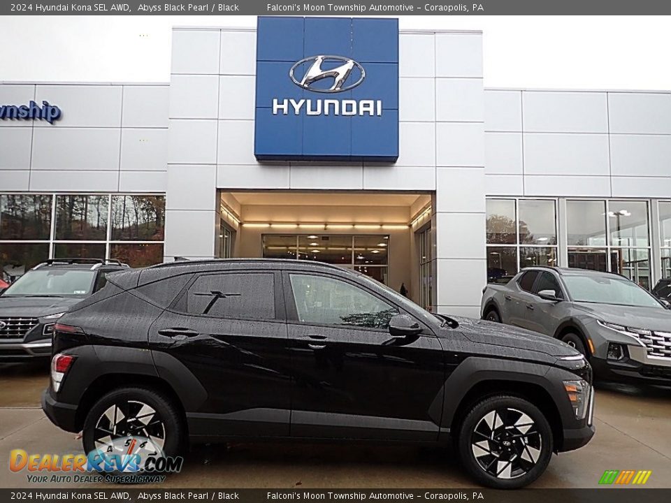 Abyss Black Pearl 2024 Hyundai Kona SEL AWD Photo #1