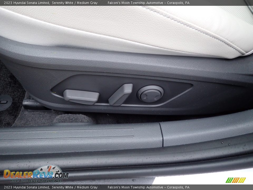 Front Seat of 2023 Hyundai Sonata Limited Photo #14