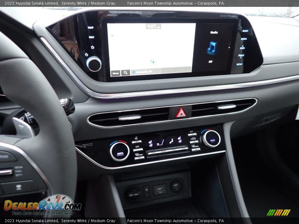 Controls of 2023 Hyundai Sonata Limited Photo #17
