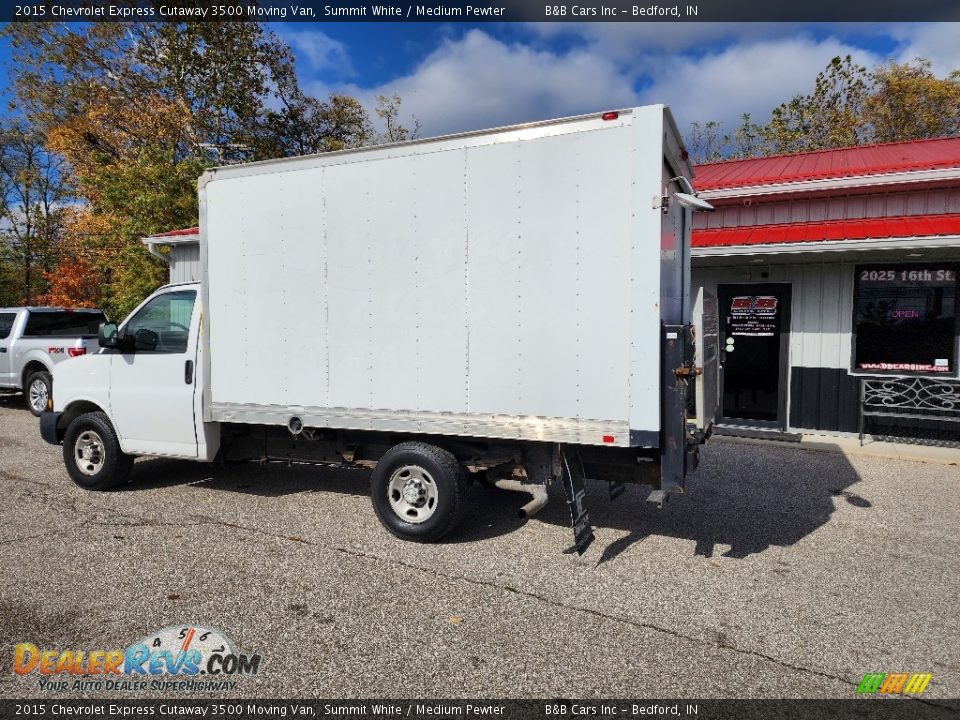 2015 Chevrolet Express Cutaway 3500 Moving Van Summit White / Medium Pewter Photo #2
