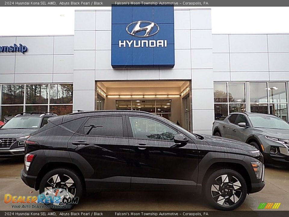 Abyss Black Pearl 2024 Hyundai Kona SEL AWD Photo #1