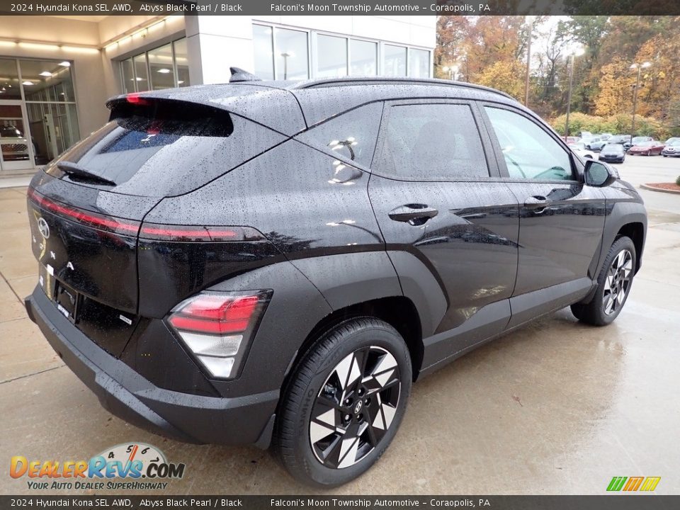 Abyss Black Pearl 2024 Hyundai Kona SEL AWD Photo #2