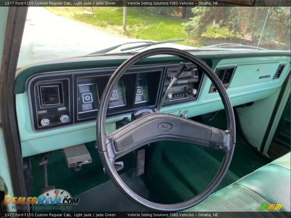 Front Seat of 1977 Ford F150 Custom Regular Cab Photo #7