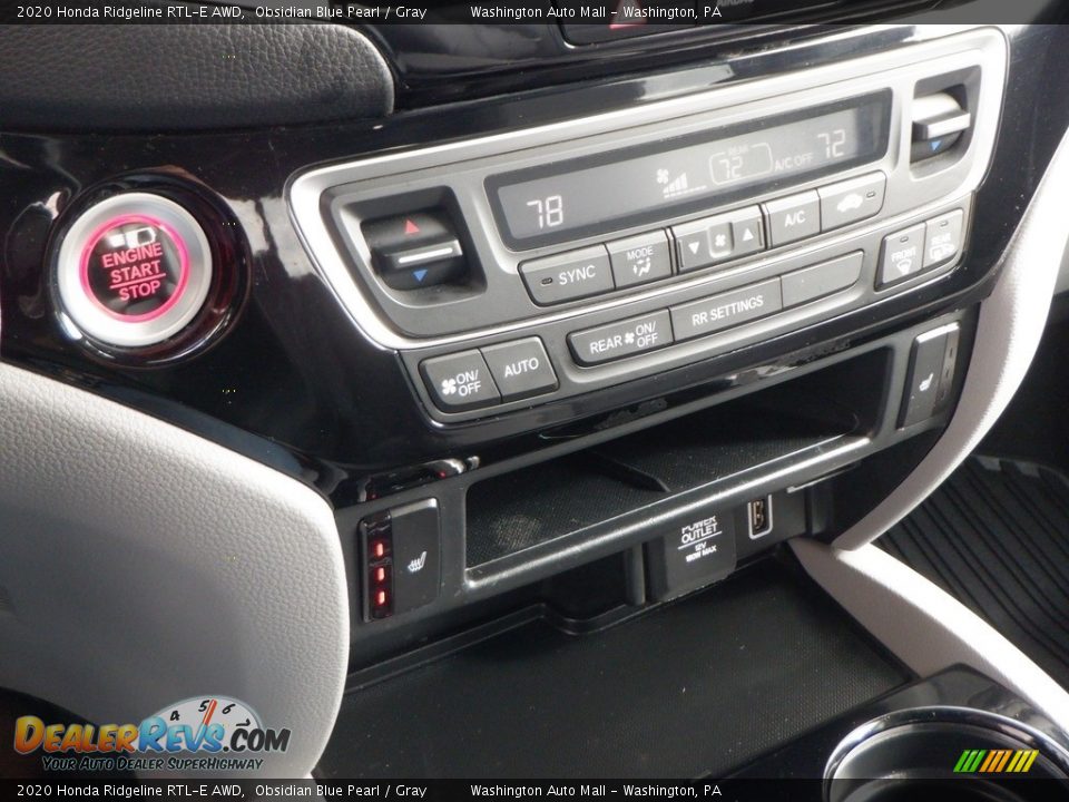 Controls of 2020 Honda Ridgeline RTL-E AWD Photo #4