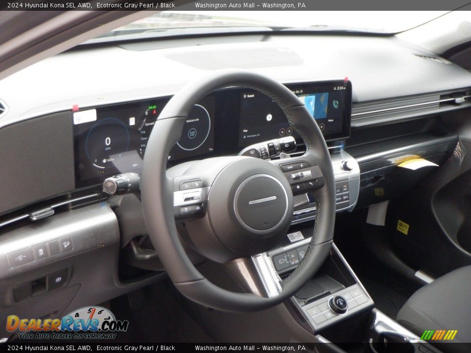 Dashboard of 2024 Hyundai Kona SEL AWD Photo #8