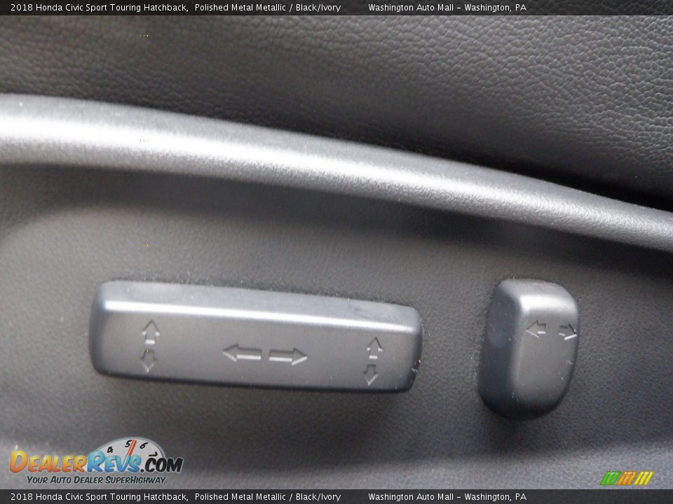 2018 Honda Civic Sport Touring Hatchback Polished Metal Metallic / Black/Ivory Photo #14