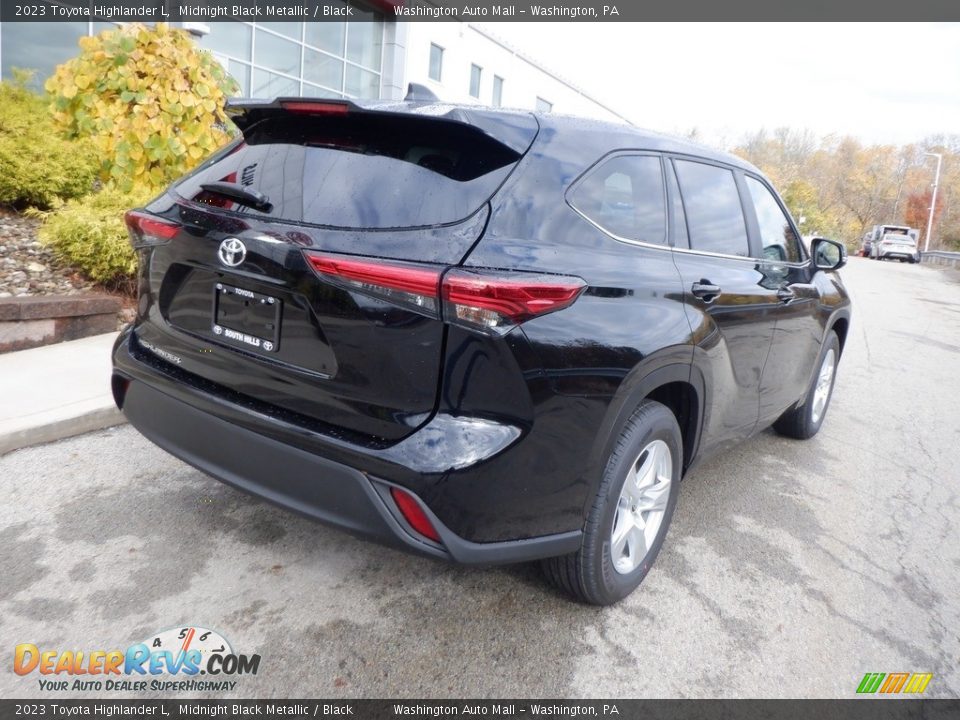 2023 Toyota Highlander L Midnight Black Metallic / Black Photo #8