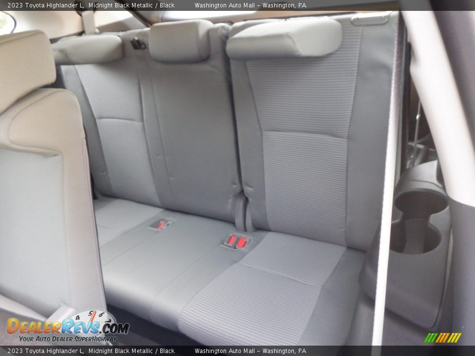 Rear Seat of 2023 Toyota Highlander L Photo #27