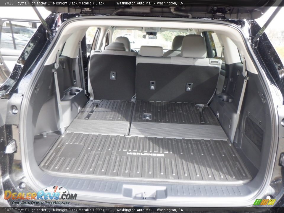 2023 Toyota Highlander L Trunk Photo #28