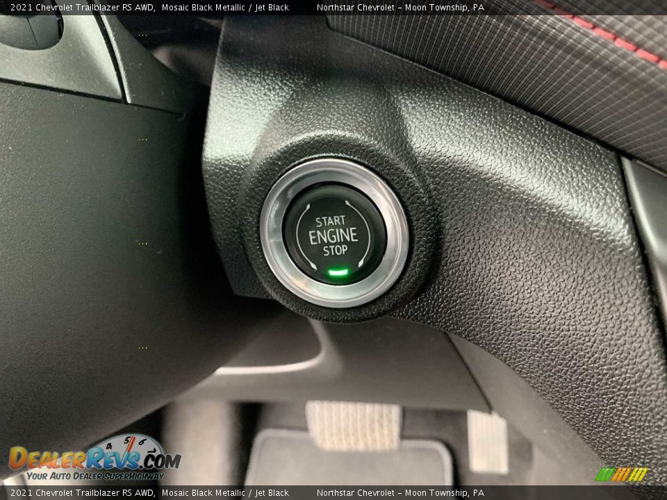 Controls of 2021 Chevrolet Trailblazer RS AWD Photo #16