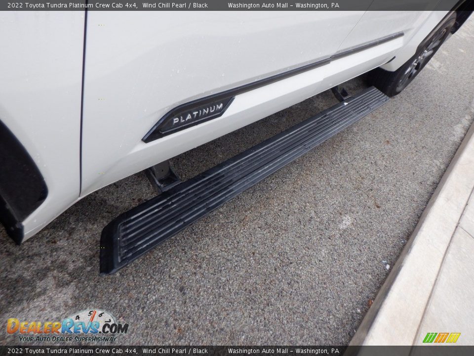2022 Toyota Tundra Platinum Crew Cab 4x4 Wind Chill Pearl / Black Photo #9