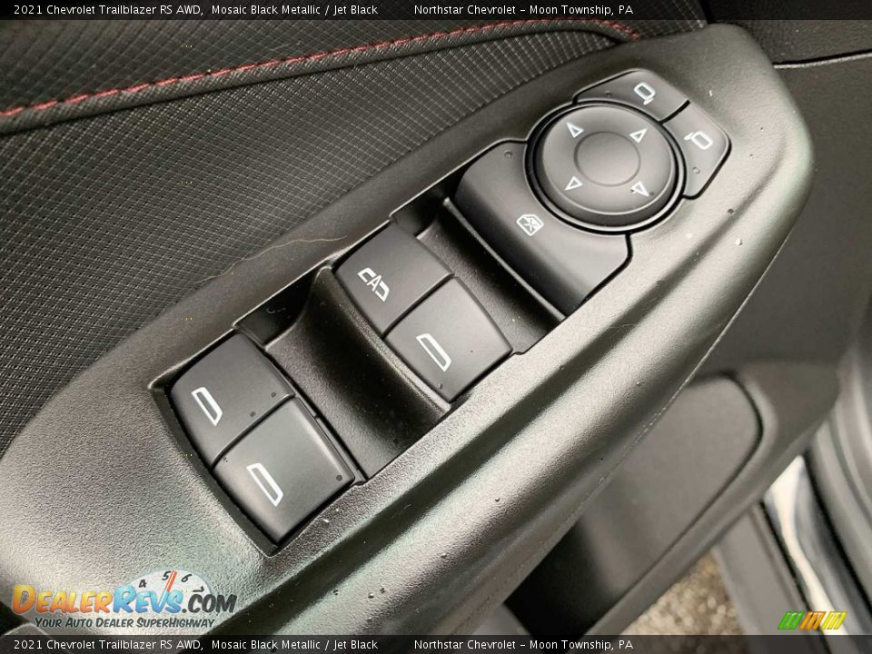 Door Panel of 2021 Chevrolet Trailblazer RS AWD Photo #21