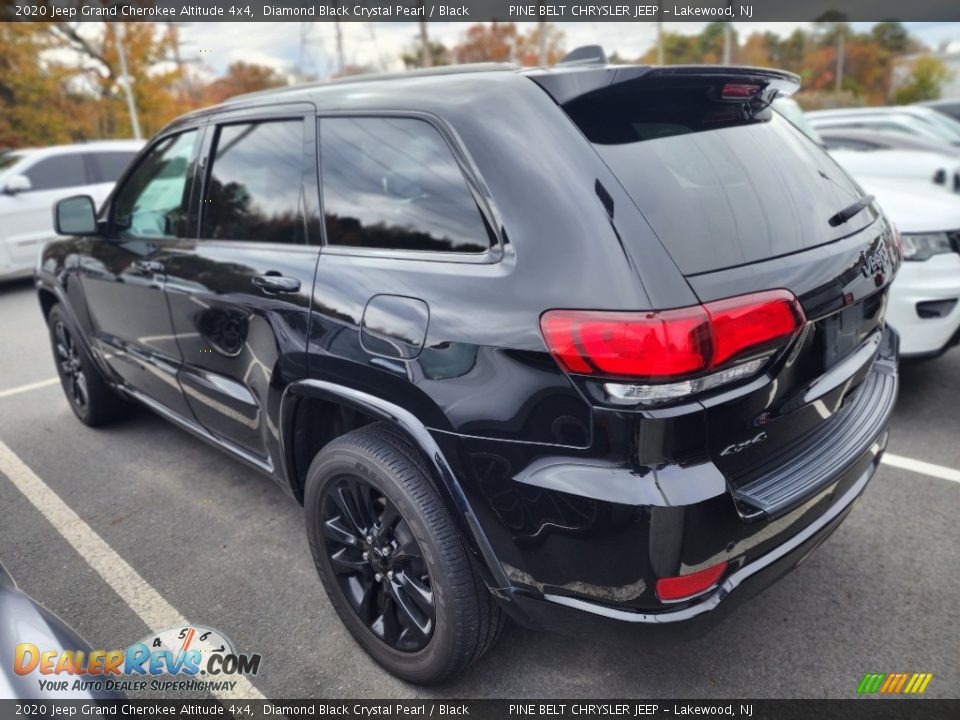 2020 Jeep Grand Cherokee Altitude 4x4 Diamond Black Crystal Pearl / Black Photo #4