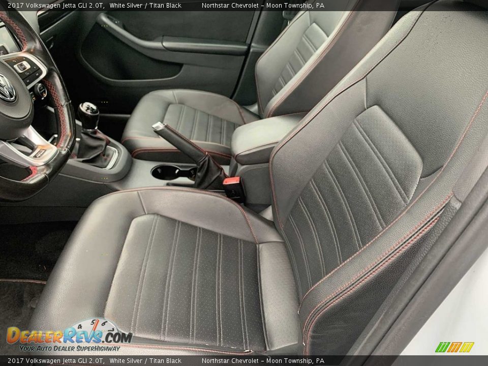 Front Seat of 2017 Volkswagen Jetta GLI 2.0T Photo #20