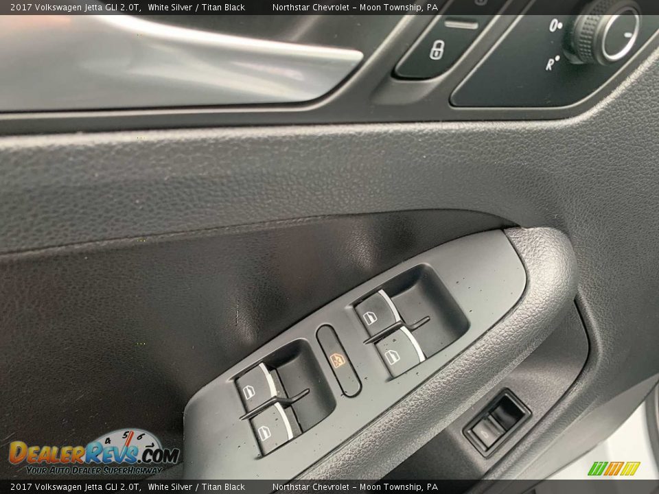 Door Panel of 2017 Volkswagen Jetta GLI 2.0T Photo #23
