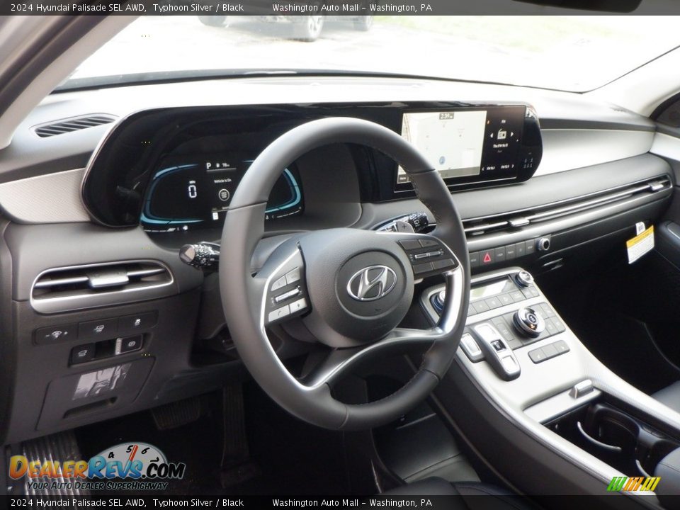 Dashboard of 2024 Hyundai Palisade SEL AWD Photo #7